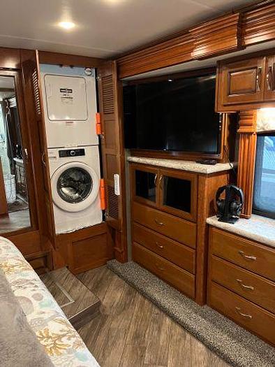 Used 2018 Fleetwood Discovery 38F