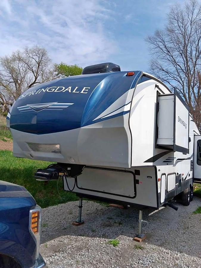 Used 2020 Keystone Springdale 253FWRE Fifth Wheel