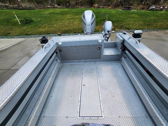 Used 2018 Hewescraft Ocean Pro 240 HT/ET