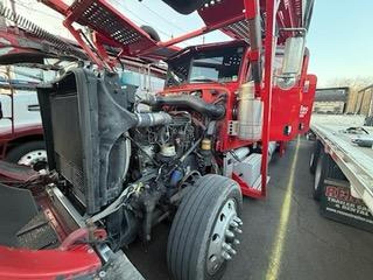 Used 2020 Peterbilt 389 Car Hauler