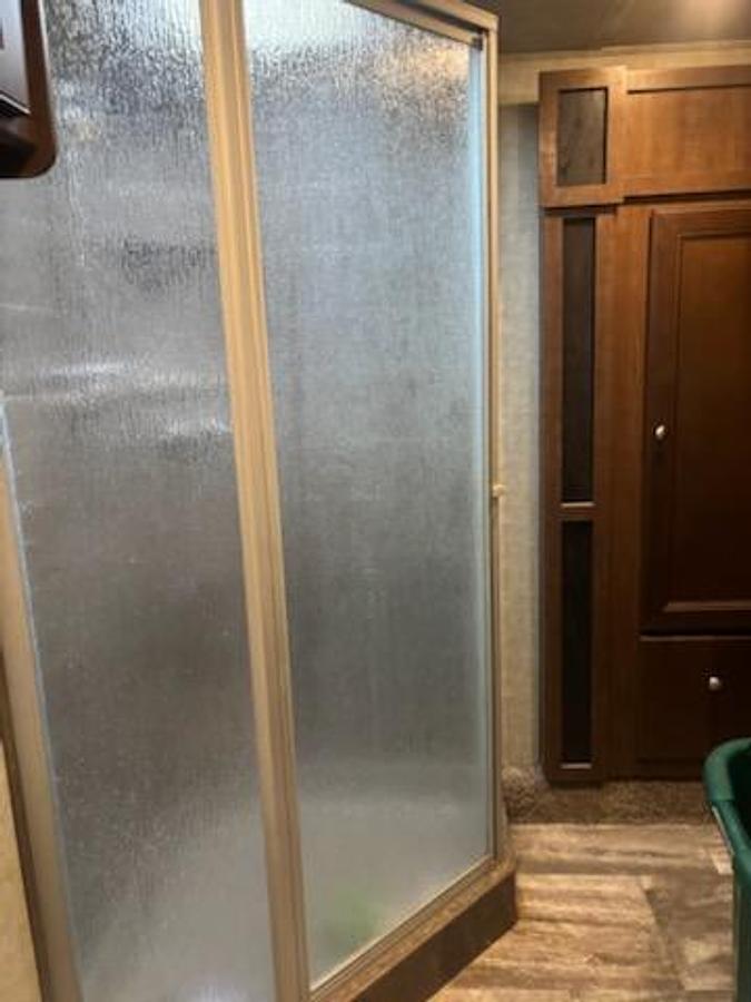 Used 2017 Keystone Impact Fusion IP386