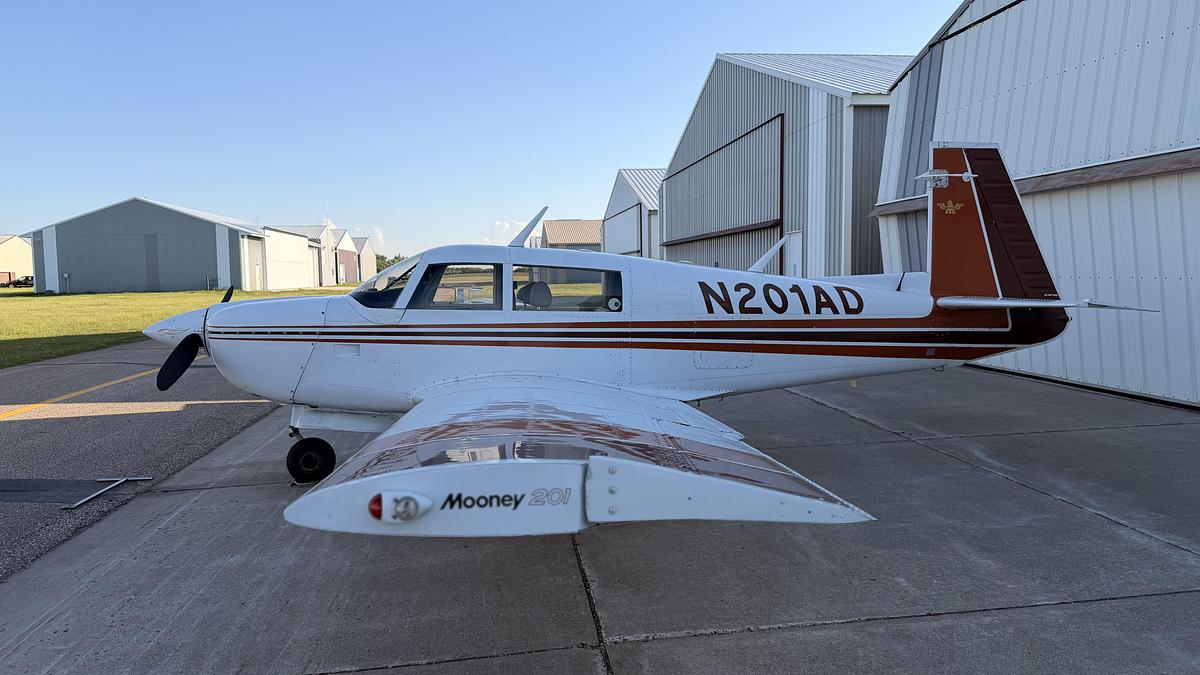 Used 1977 Mooney M20J