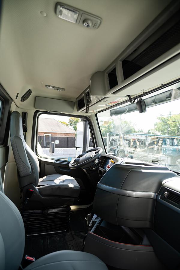 Used 2024 Volvo 300 Day Cab Semi Truck