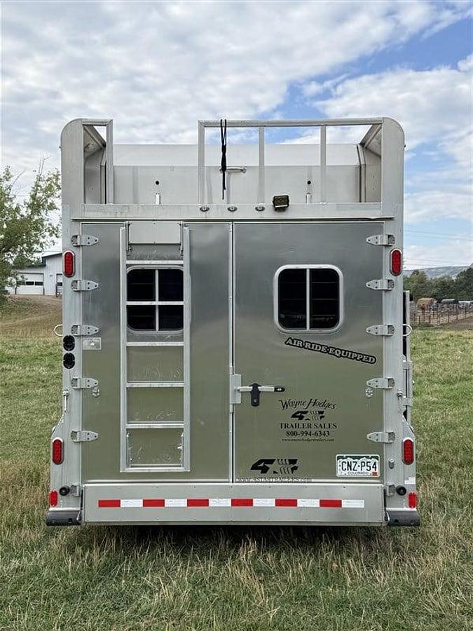 Used 2021 4 Star 5 Horse