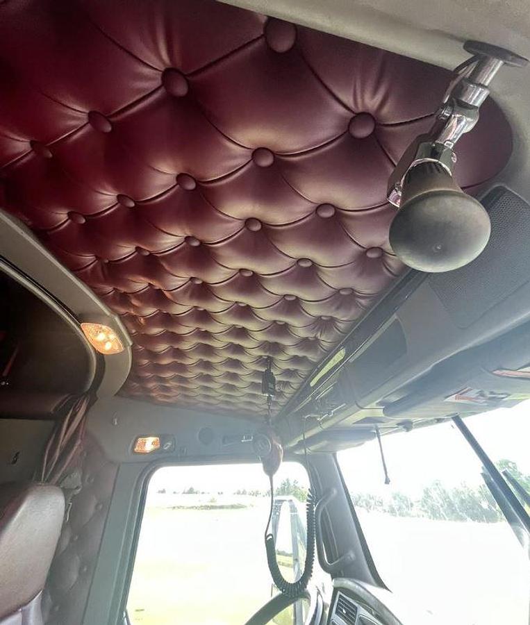 Used 2014 Kenworth T660