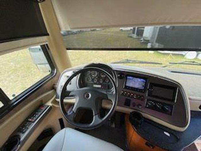 Used 2014 Tiffin Allegro Red 38QBA