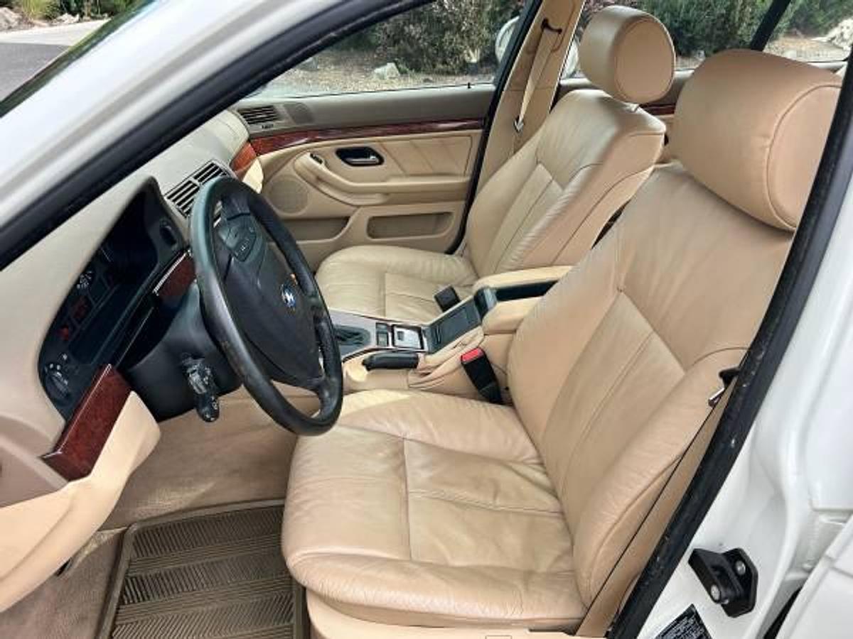 Used 1999 BMW 528i