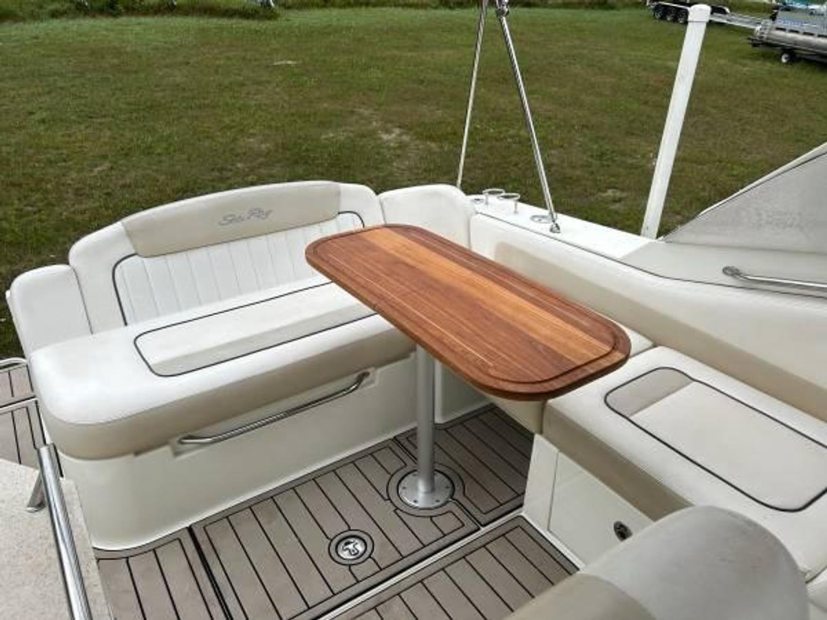 Used 2010 SEA RAY SUNDANCER 310
