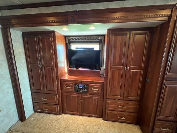 Used 2011 Winnebago Tour 42QD