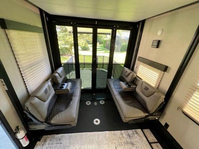 Used 2021 Grand Design Momentum M-Class 351M