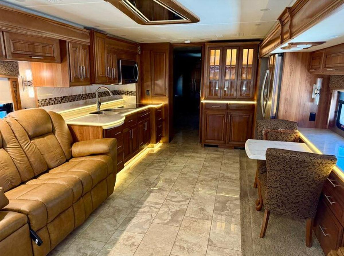 Used 2017 Entegra Aspire 42DEQ