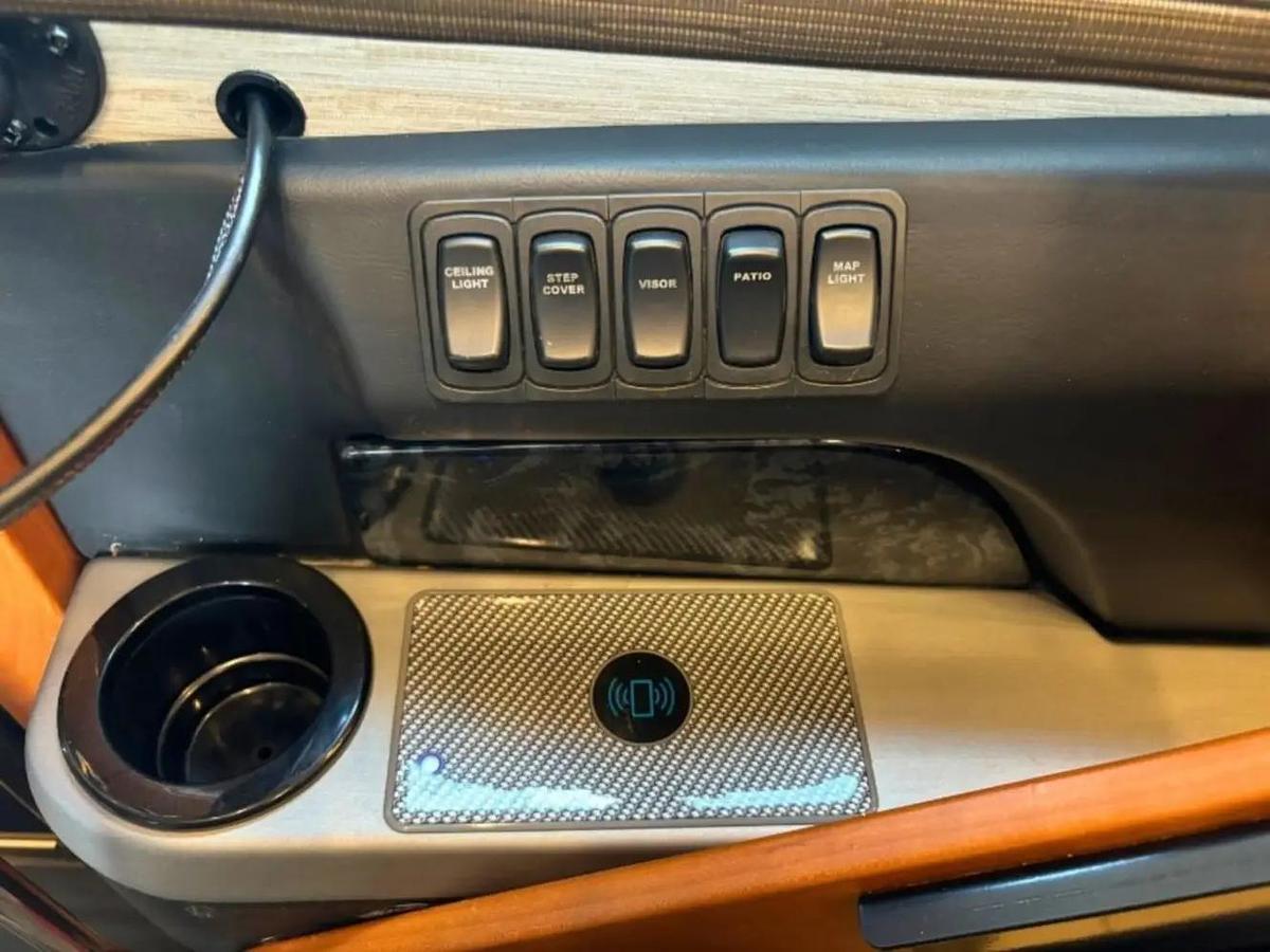 Used 2020 Newmar London Aire 4559