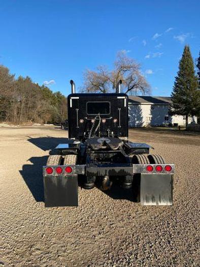 Used 2016 Peterbilt 389