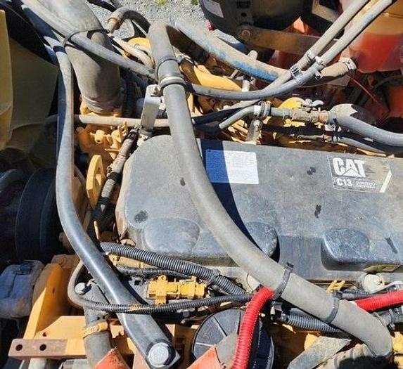 Used 2008 Freightliner Business Class M2 106