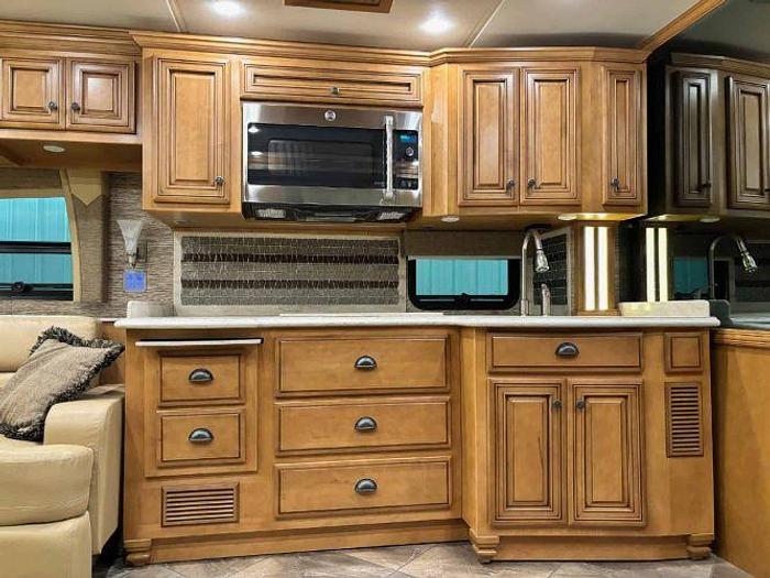 Used 2016 Newmar Dutch Star 4369