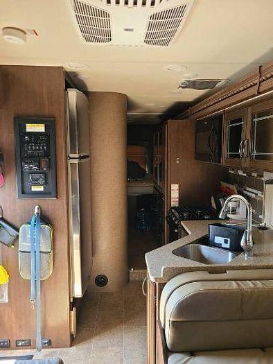 Used 2017 Thor Motor Coach Chateau 31W