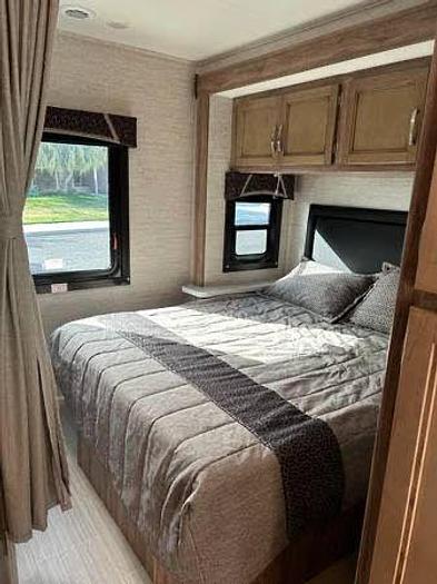 Used 2021 Jayco Redhawk 22SE