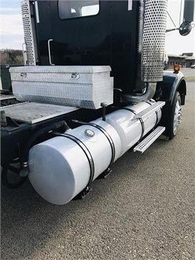 Used 2004 KENWORTH T800