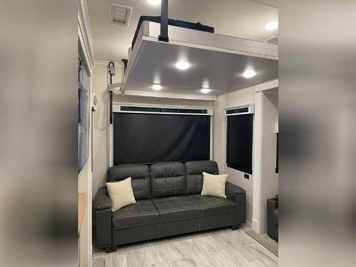 Used 2022 Forest River Legacy 442MC