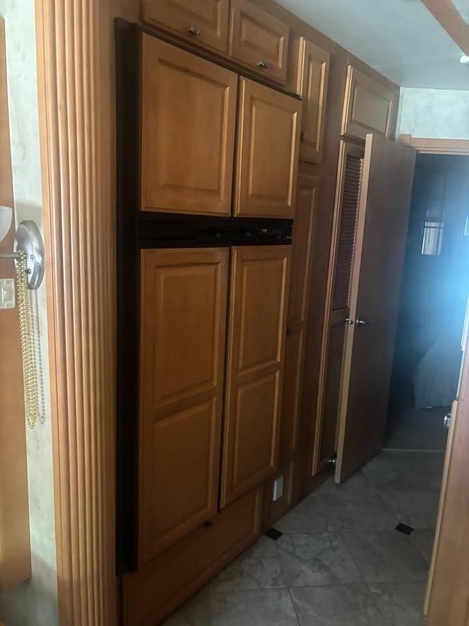 Used 2007 Gulf Stream Coach Friendship G8 8412 Class A Motorhome