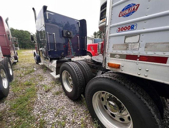 Used 2005 Peterbilt 379 EXHD