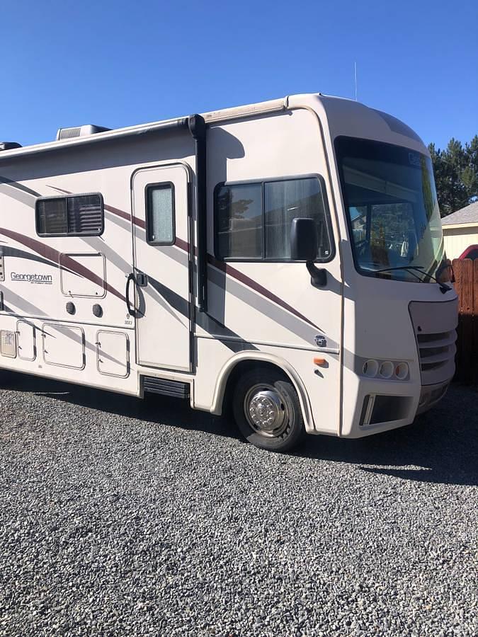 Used 2017 Forest River Georgetown 30X3 Class A Motorhome