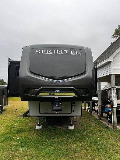 Used 2019 Keystone Sprinter 355IFWMLS