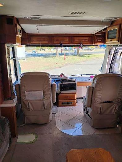 Used 2004 Monaco Dynasty