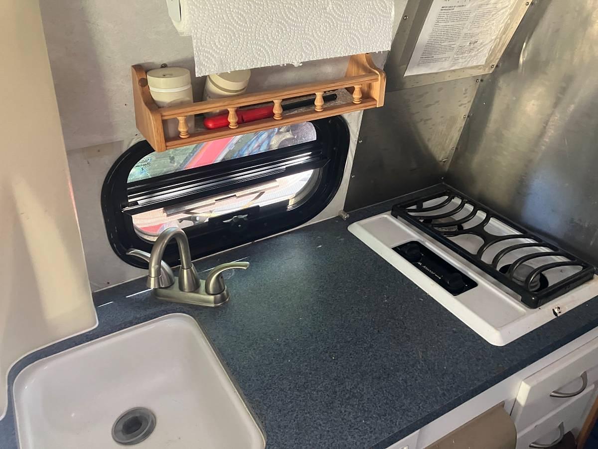 Used 2003 PleasureWay RV