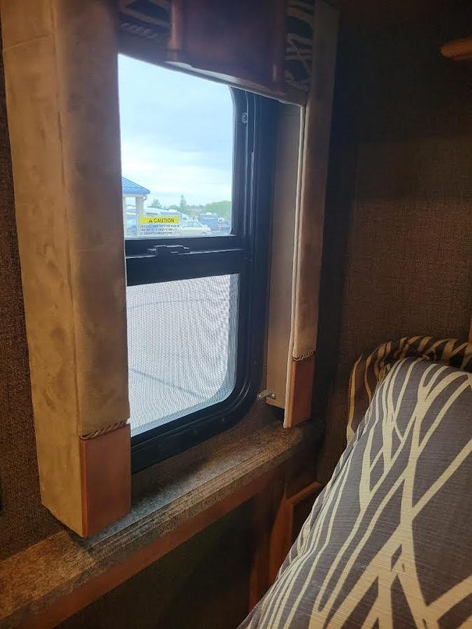 Used 2016 Tiffin Motorhomes Allegro Red 33AA Class A Motorhome