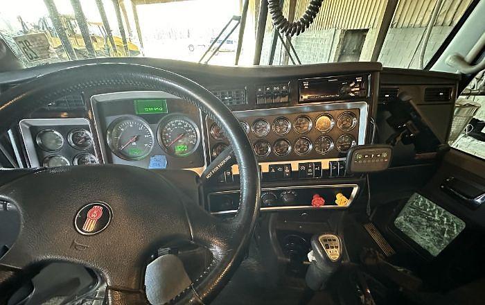 Used 2019 KENWORTH W900L