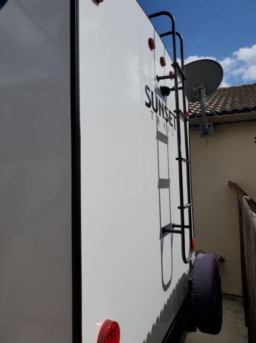 Used 2021 CrossRoads Sunset Trail 289QB