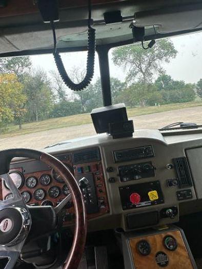 Used 2000 Peterbilt 330 Business Class Custom Schwalb Stretch Hauler