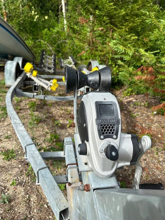 Used 2004 Four Winns 248 Vista