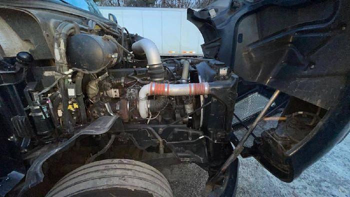 Used 2013 KENWORTH T700