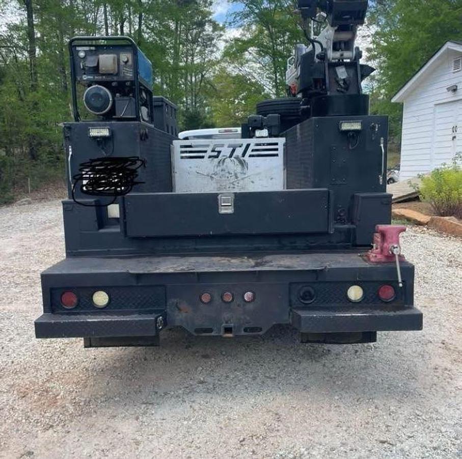 Used 2013 FORD F550 XLT Utility Truck