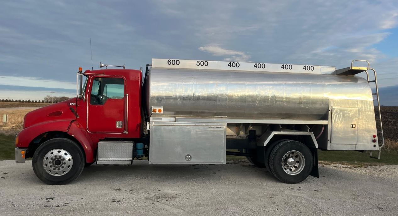 Used 2000 Kenworth T300