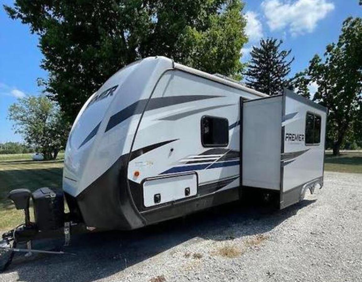 Used 2022 Keystone Bullet Premier BL23RBPR22