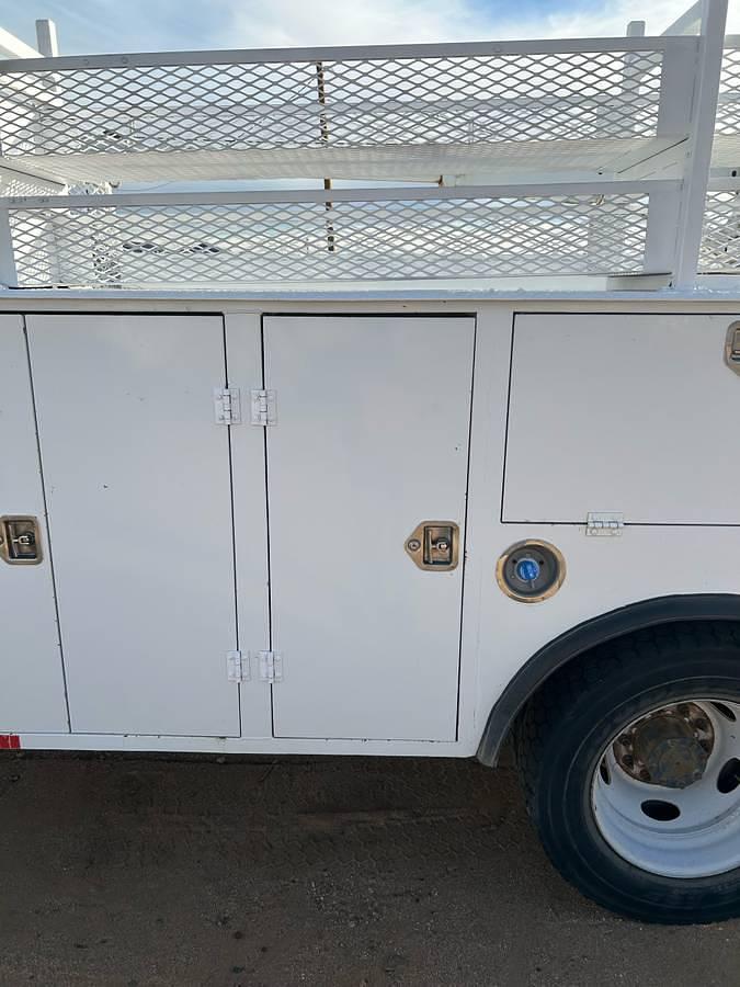 Used 2015 Ford F-550 4WD Service Truck