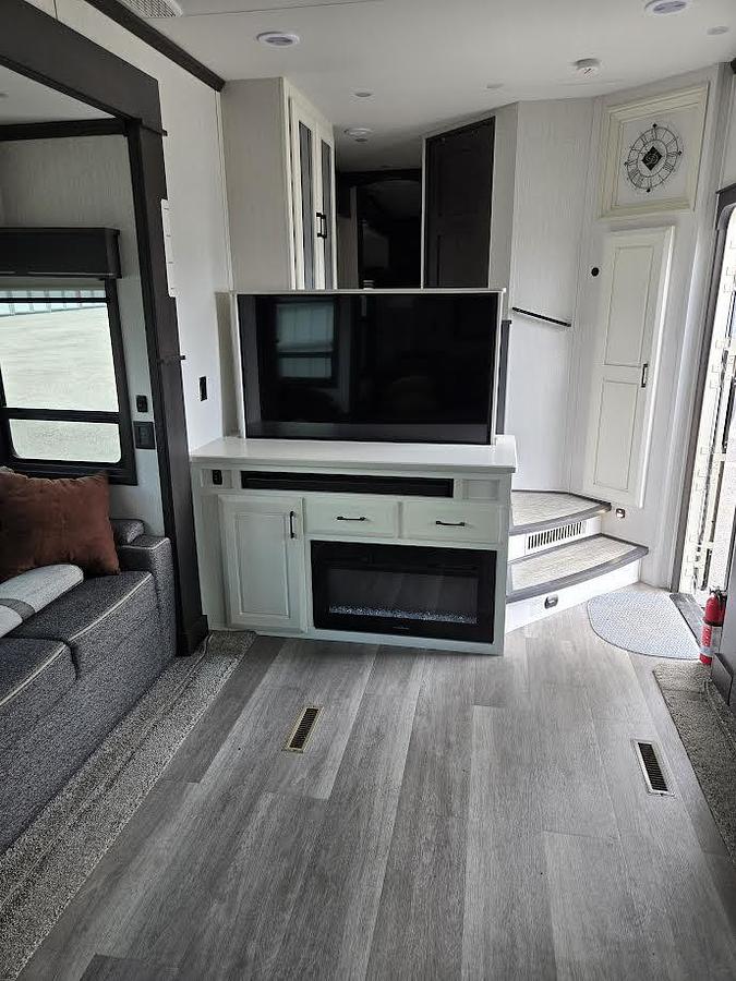 Used 2022 DRV Elite Suite 41RKSB4 Fifth Wheel