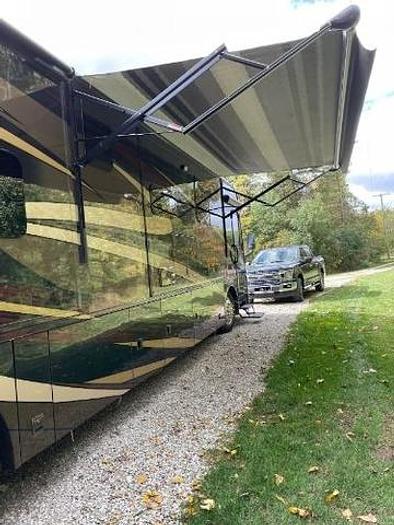 Used 2017 Coachmen Cross Country RD 404RB