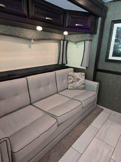 Used 2018 Forest River Berkshire XLT 45A