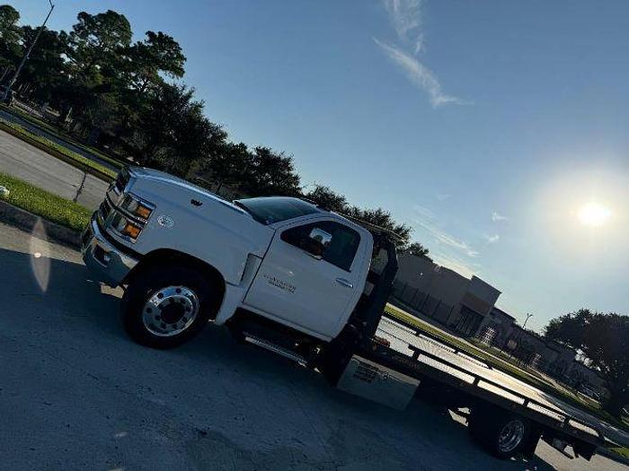 Used 2019 Chevrolet Silverado MD LT