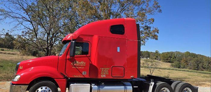 Used 2016 Freightliner COLUMBIA 120