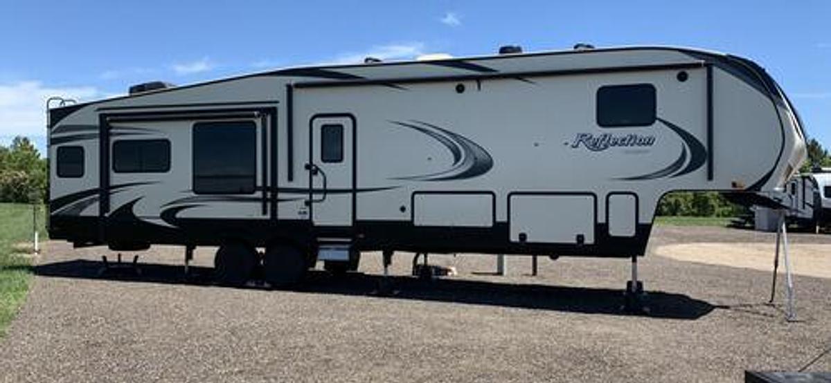 Used 2020 Grand Design Reflection 367BHS