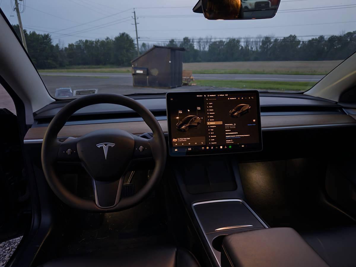 Used 2022 Tesla Model 3