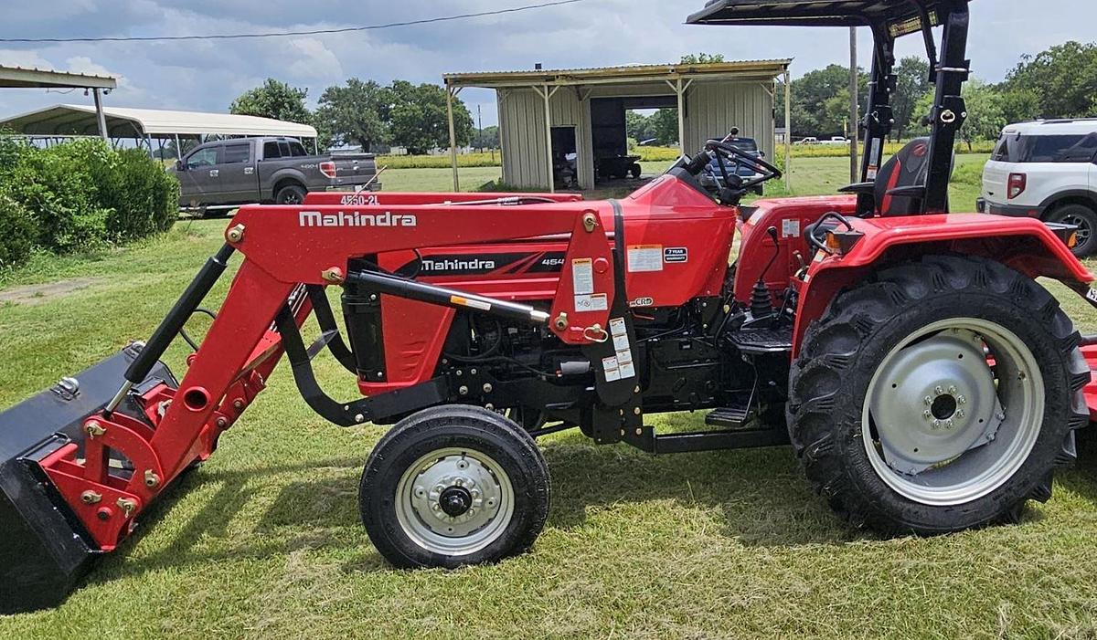 Used 2021 MAHINDRA 4540