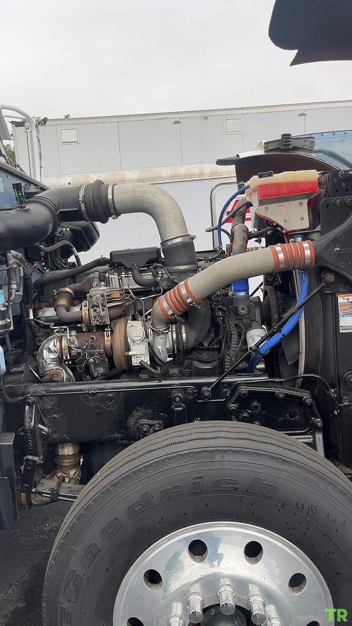 Used 2014 Peterbilt 388