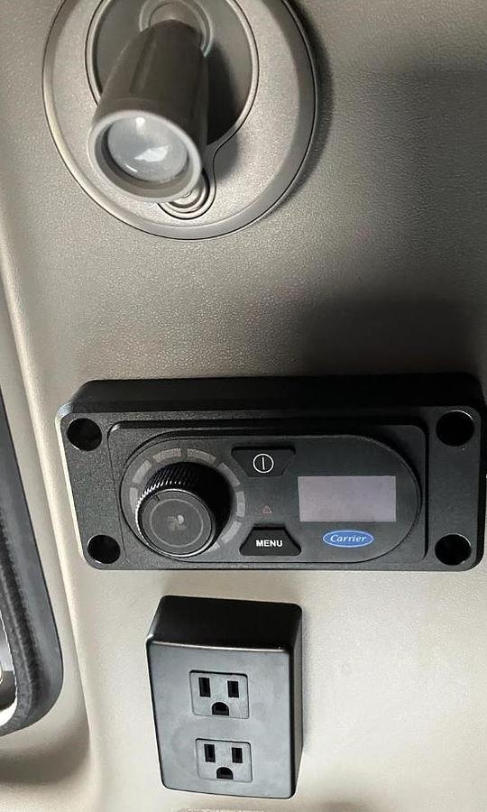 Used 2025 INTERNATIONAL LT Conventional Sleeper Semi