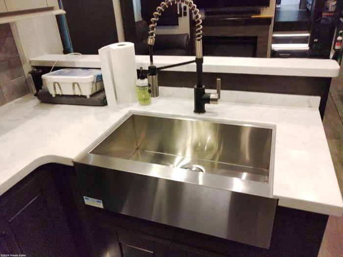 Used 2021 Crossroads Redwood